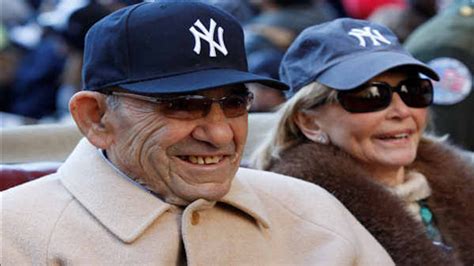 Carmen Berra, Wife of Yogi Berra dies at 85 - ABC7 New York