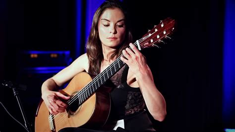 Ana Vidovic plays Sonata in E major K 380 by Domenico Scarlatti on a classical guitar - YouTube