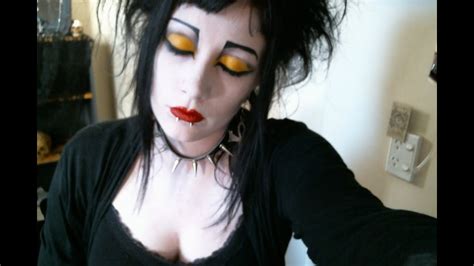 Siouxsie Sioux Makeup Guide | Makeupview.co