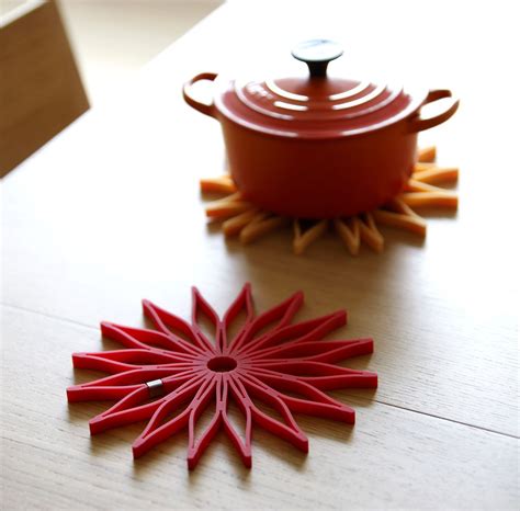 Silicone Trivet Set by Toast | Generate Design | Silicone trivet, Trivets, Trivet