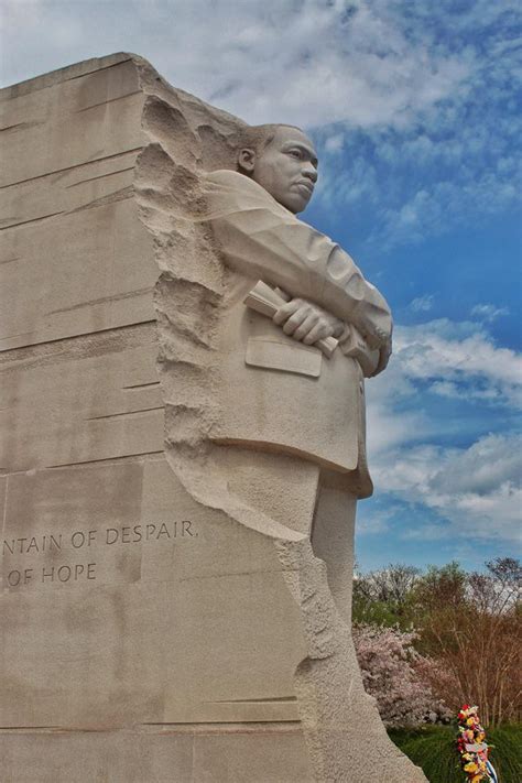 MLK Statue in DC : r/pics