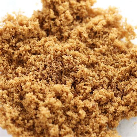 How to Make and Store Brown Sugar - Handle the Heat