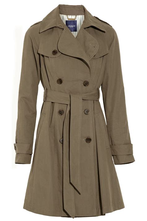 Style Guide: How to wear a trench coat? | Fab Fashion Fix