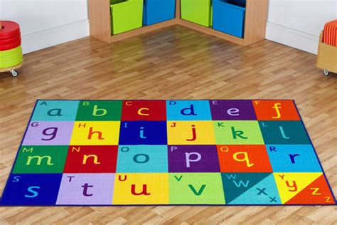 Alphabet Kids : Preschool aged children learn the alphabet letter and letter . - Embroidery Outlines