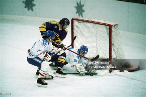 Sport, 1992 Winter Olympic Games, Albertville, France, Ice Hockey ...