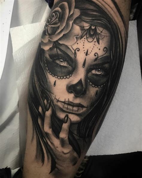 La Catrina Tattoo Bedeutung und coole Tattoo-Designs im Überblick!