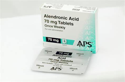 Alendronic Acid Osteoporosis Drug Photograph by Science Photo Library