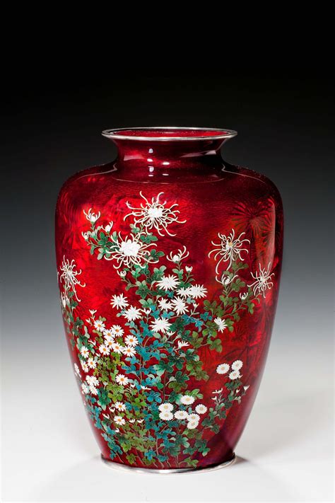 ANTIQUE JAPANESE CLOISONNE VASE | Glass art sculpture, Painted vases ...