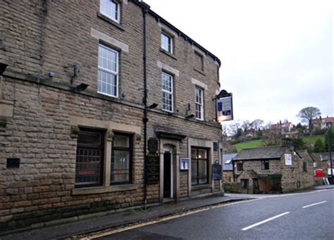 Hathersage walking holiday, Derwent Valley, Derbyshire, England ...