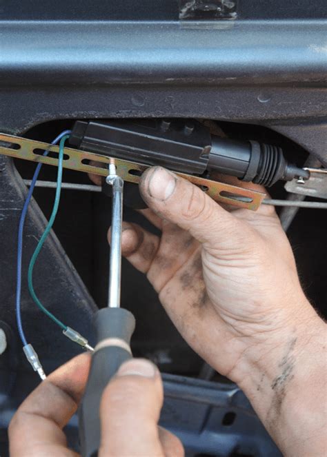 Car Door Lock Repair Services | Automotive Locksmith in Denver