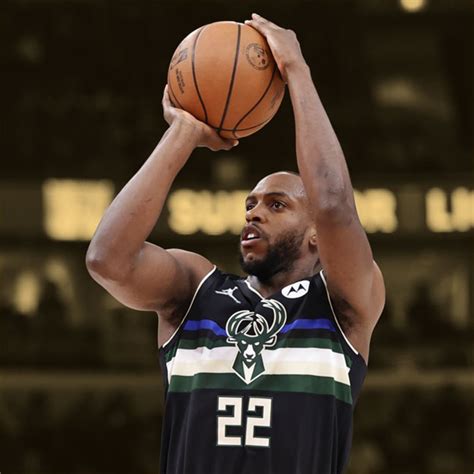 Khris Middleton - Basketball Network - Your daily dose of basketball