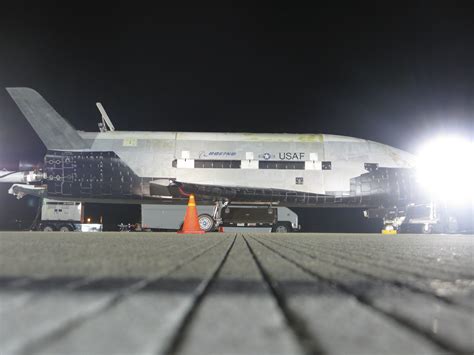 Gallery: X-37B Space Plane Returns to Earth - Universe Today