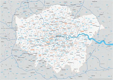 Map of Greater London postcode districts plus boroughs and major roads ...