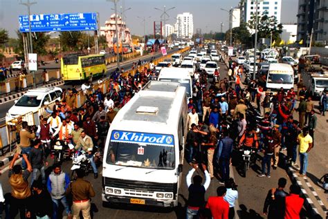 Karni Sena demonstration against "Padmaavat