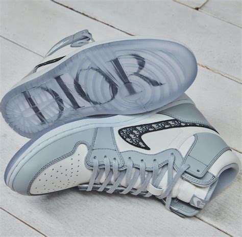 Dior Air Jordan 1 High CN8607-002 Release Date - SBD