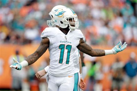 Mike Wallace of Miami Dolphins says he was benched in Week 17 loss