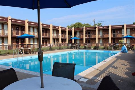 BLUEGRASS INN $71 ($̶1̶0̶5̶) - Updated 2022 Prices & Hotel Reviews - Frankfort, KY