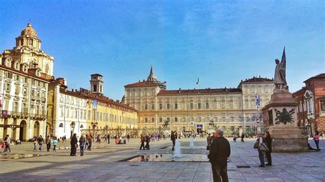 The Royal Palace of Turin, Italy - Traveldigg.com