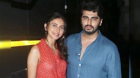 Arjun Kapoor and Rakul Preet Singh Clicked Post Shoot in Mumbai, See Pic - News18