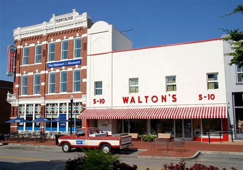 The Walmart Museum in Bentonville | The Walmart Museum 105 N Main St ...