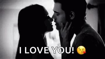 I Love You Kiss GIFs | Tenor