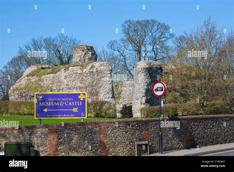 Ruins of Saffron Walden Castle, Saffron Walden, Essex, England, UK ...