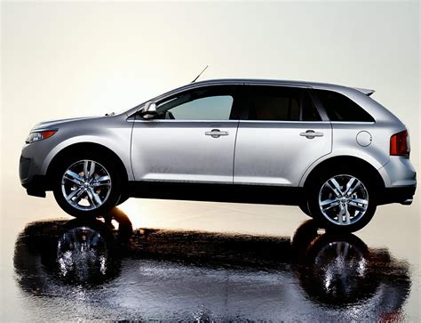 Ford Edge Photos and Specs. Photo: Ford Edge reviews and 25 perfect ...