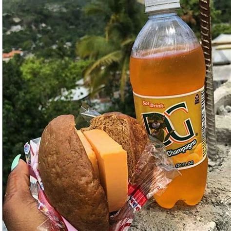 #jamaicanfood #bunandcheese BUN AND CHEESE WITH MILK THE BESTEST ...