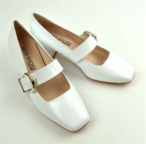 The Lola In White Patent Leather – Mary Jane 60s Style Ladies Shoes By Modshoes – Mod Shoes