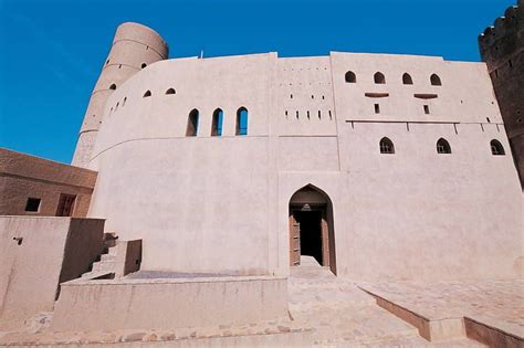 Bahla Fort The oasis of Bahla owes its prosperity to the Banu Nebhan, the dominant tribe in the ...