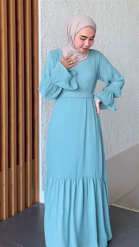 Dress Hari Raya Idul Fitri | Gaya model pakaian, Model baju wanita, Model pakaian