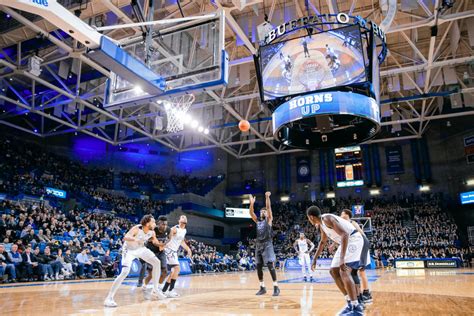 Buffalo Bulls Men’s Basketball falls to Akron in a packed Alumni Arena ...