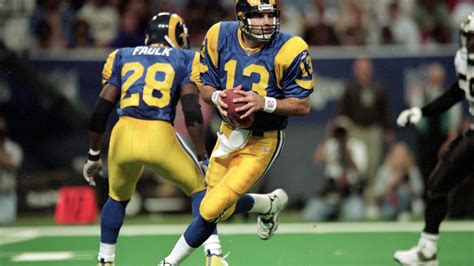 The Rams Will Wear Those Sweet 1999 Throwbacks Tonight