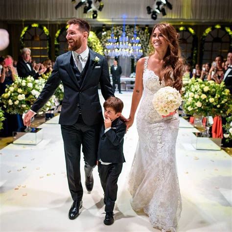 Lionel Messi and Antonela Rocuzzo's Wedding | Lionel messi, Messi, Wedding