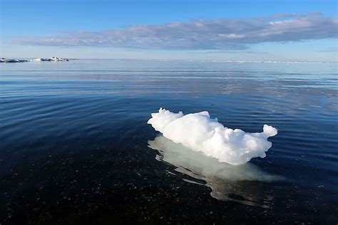 Where Is The East Siberian Sea Located? - WorldAtlas.com