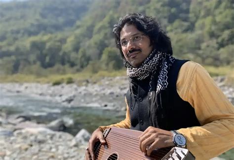 Basics of Hindustani Vocal Lessons with Supriyo Dutta - ipassio