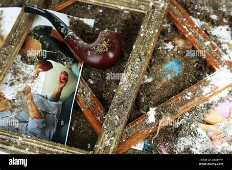 Aftermath of earthquake Stock Photo - Alamy