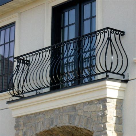 60+ Best Railings Designs for a Catchier Balcony | Iron balcony, Balcony railing design, Iron ...