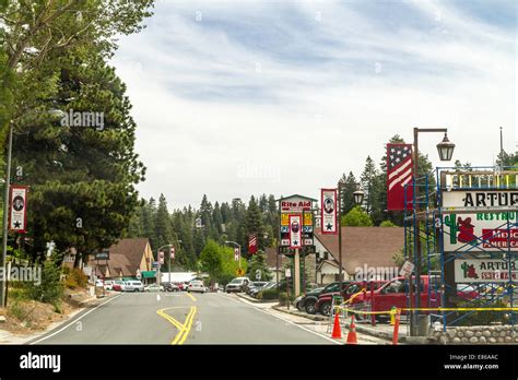 Crestline California Stock Photo - Alamy