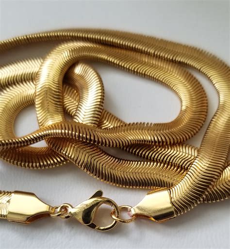 6MM Fancy 18k Yellow Gold Bonded 316L Stainless Steel Flat Snake Necklace Chain | Property Room