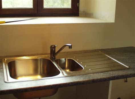 Kitchen sink plus tap | Kitchen sink fitted with tap detaile… | Flickr