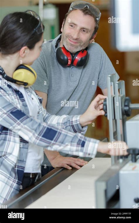 workers in heavy industry manufacturing factory Stock Photo - Alamy