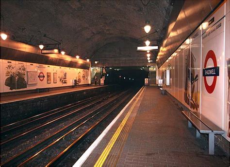 Disused Stations: Shadwell Station (East London Line)