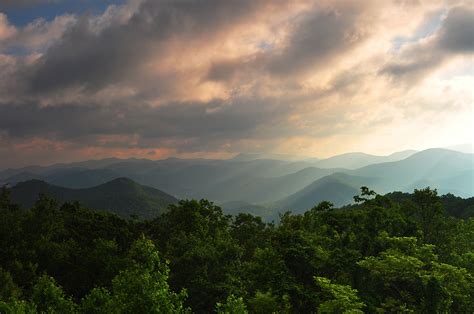 Black Rock Mountain State Park | State Symbols USA