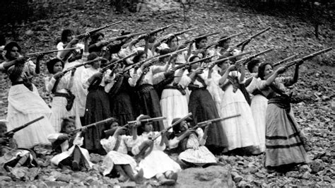 When Women Took Up Arms to Fight in Mexico's Revolution | HISTORY