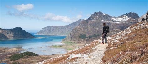 RANDO-LOFOTEN - Hiking the Lofoten Islands - 90 hikes and Treks