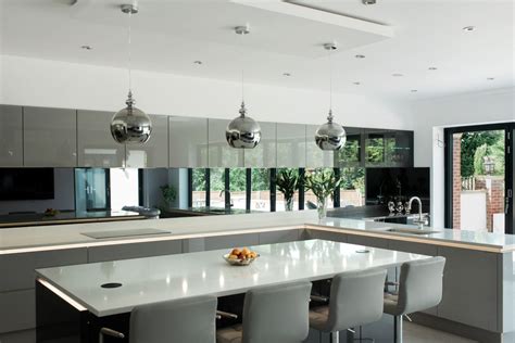 3 Benefits Of Installing a Mirror Splashback In Your Kitchen | Eco Friendly Home Info - Air ...