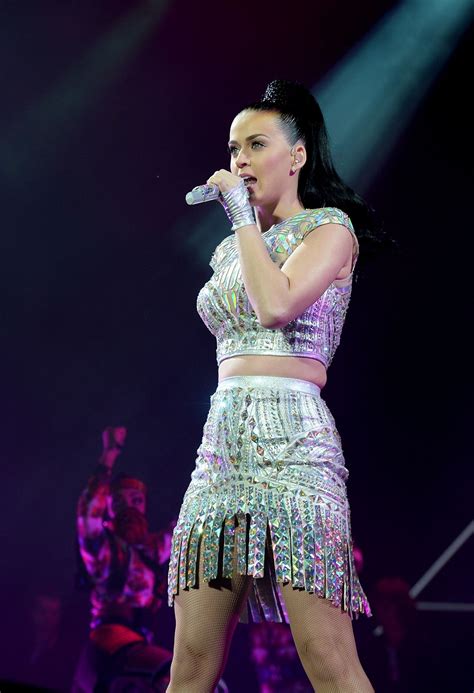 Katy Perry - Live Performance at Radio 1′s Big Weekend at Glasgow Green ...