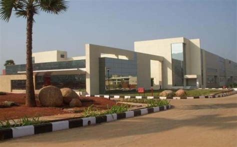 Eisai Knowledge Centre, Visakhapatnam - Pharmaceutical Technology