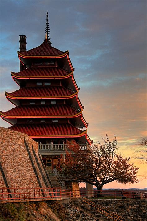 striving after wind » Archive » The Pagoda in Reading, PA